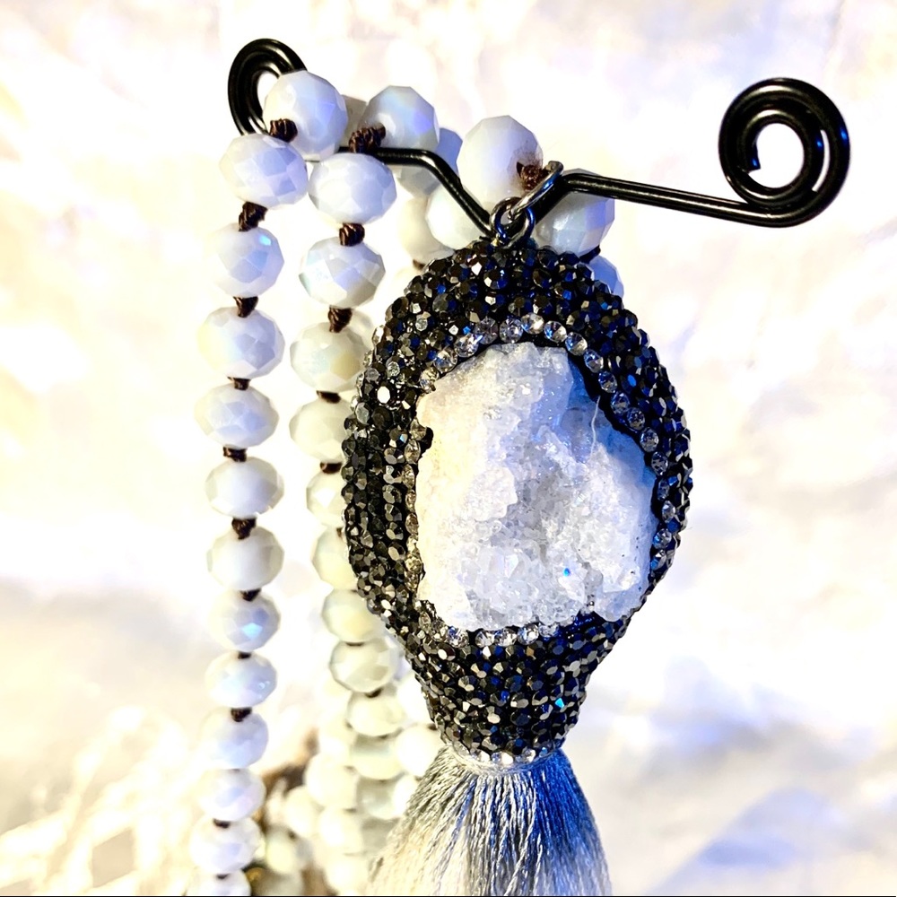 Druzy Necklace & Crystals - Picture 6 of 6